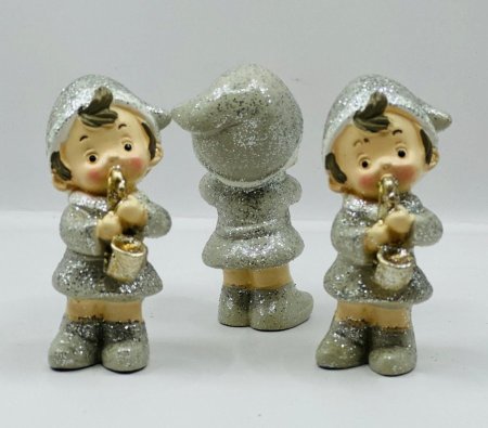 تمثال العازف