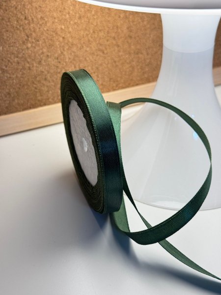 شبرأخضر غامق